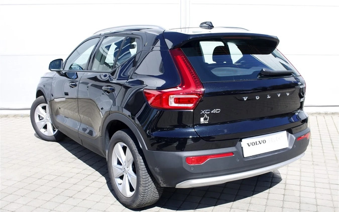 Volvo XC 40 cena 168888 przebieg: 7760, rok produkcji 2023 z Kunów małe 301